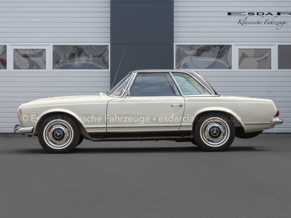 Afbeelding 6/24 van Mercedes-Benz 230 SL (1964)