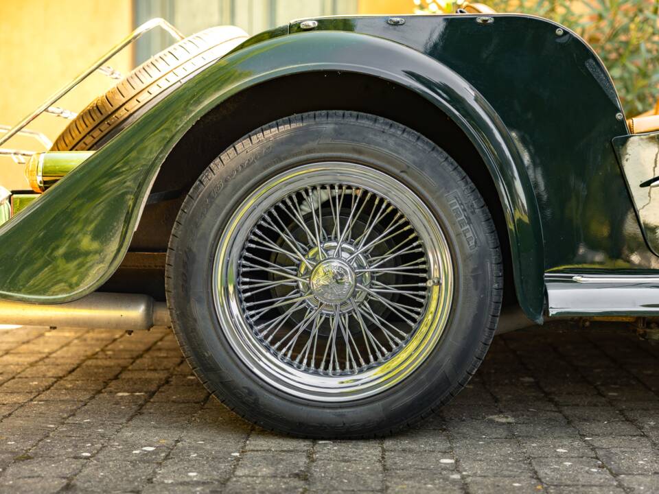Afbeelding 3/13 van Morgan Plus 8 (1996)