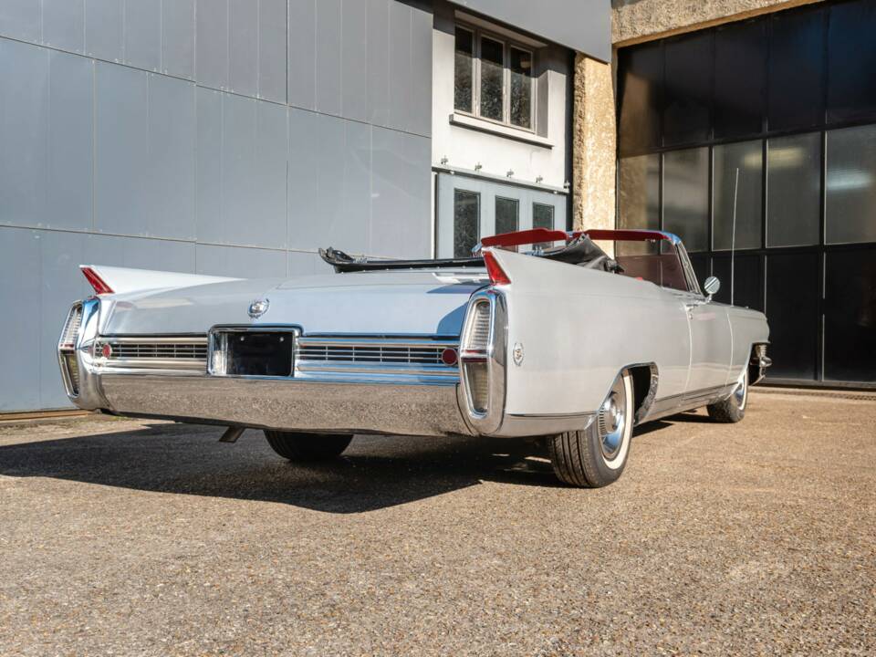 Bild 10/18 von Cadillac Eldorado Convertible (1964)