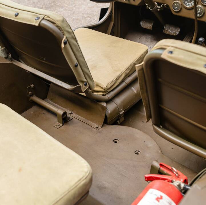 Imagen 34/50 de Hotchkiss M 201 (1963)