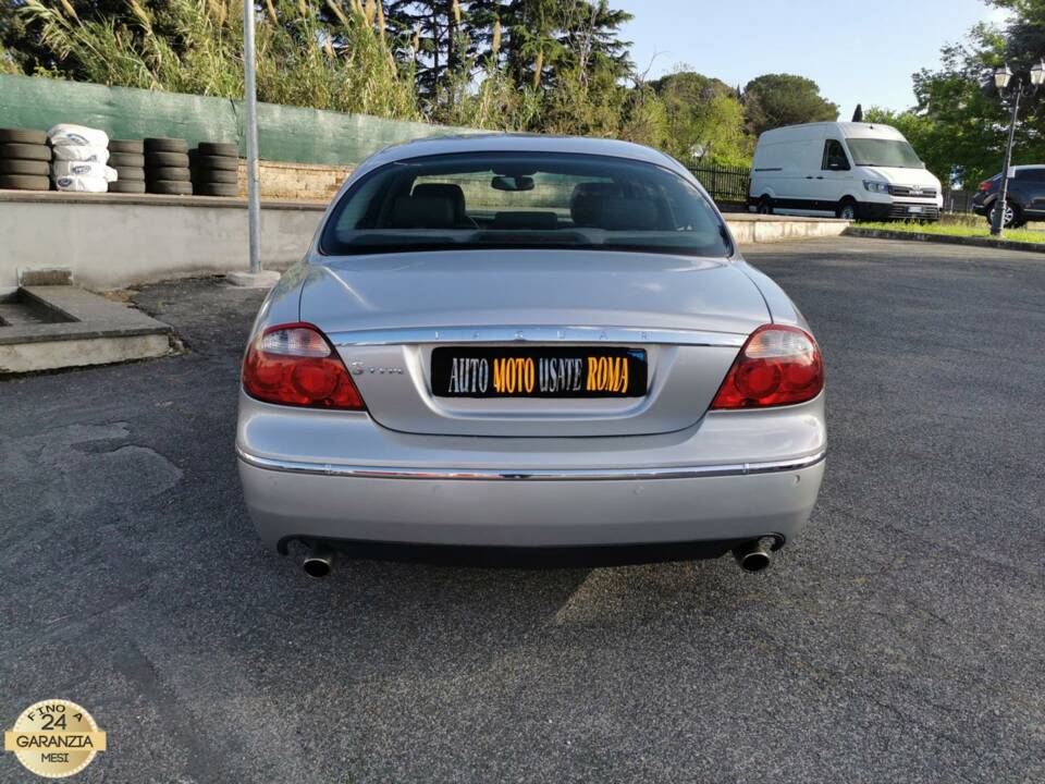 Image 41/47 de Jaguar S-Type 2.5 V6 (2005)
