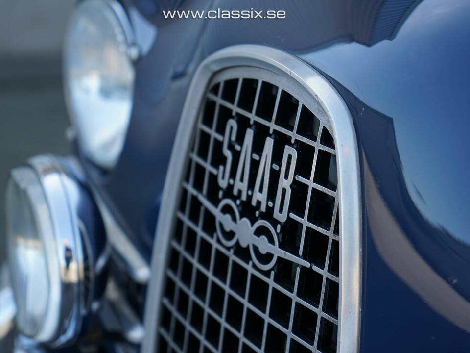 Image 13/20 of Saab 96 Sport (1962)