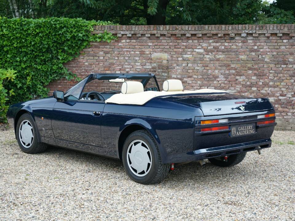 Bild 13/50 von Aston Martin V8 Zagato Vantage Volante (1990)