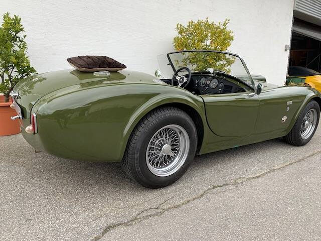 Imagen 3/6 de AC Cobra 289 (1990)