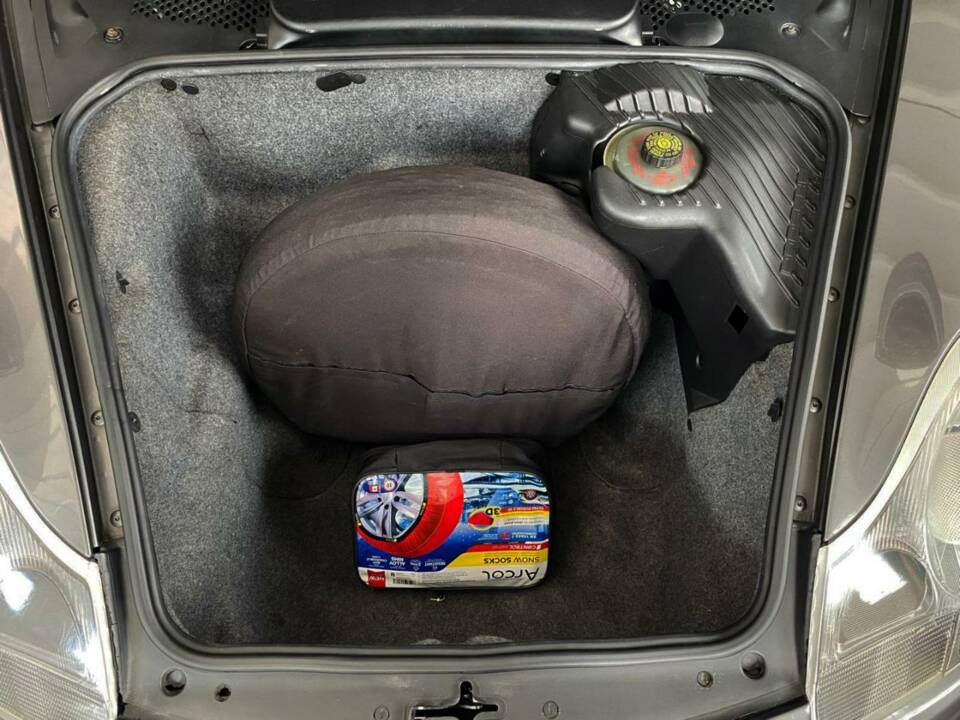 Imagen 21/22 de Porsche Boxster (2000)