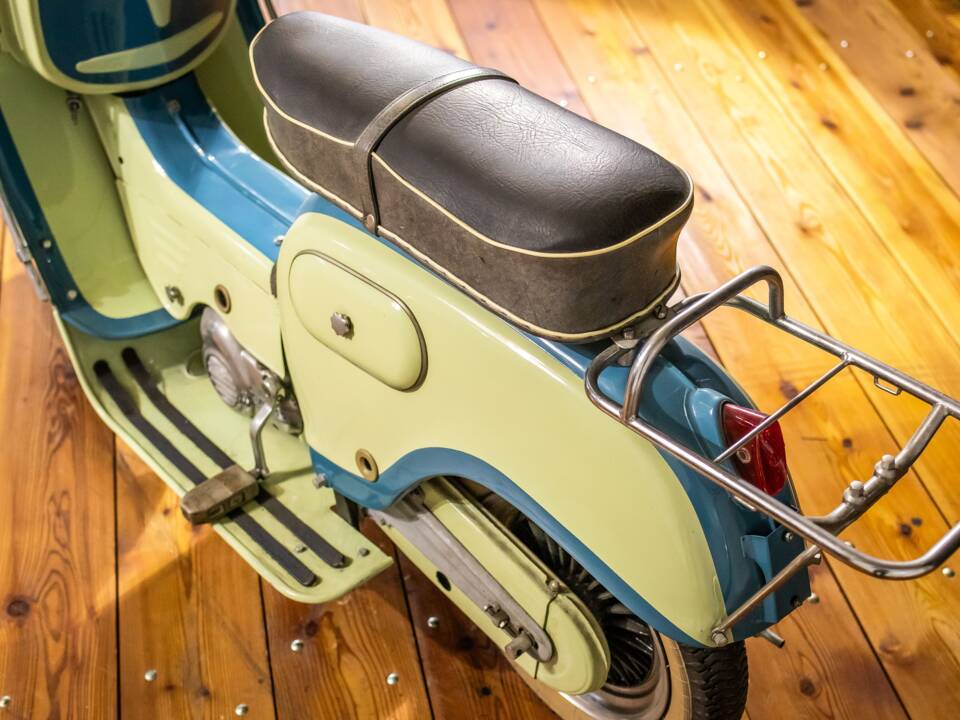 Bild 6/11 von KTM Mecky (1900)