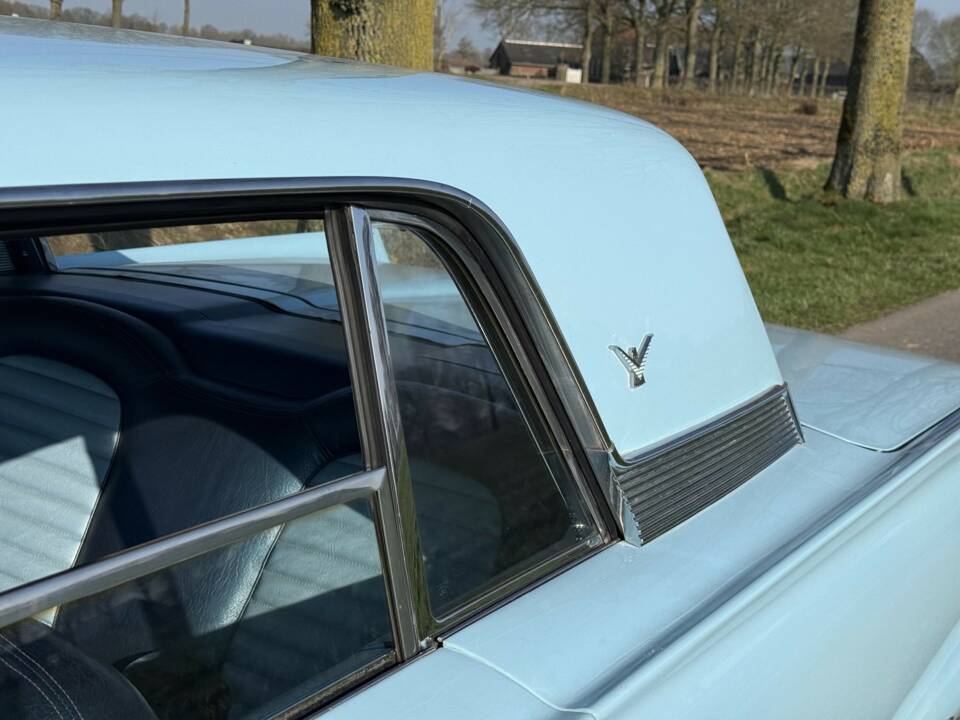 Immagine 9/21 di Ford Thunderbird (1959)