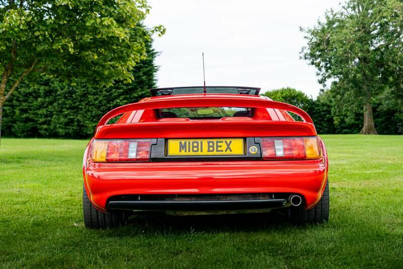 Image 7/38 de Lotus Esprit S4s (1995)