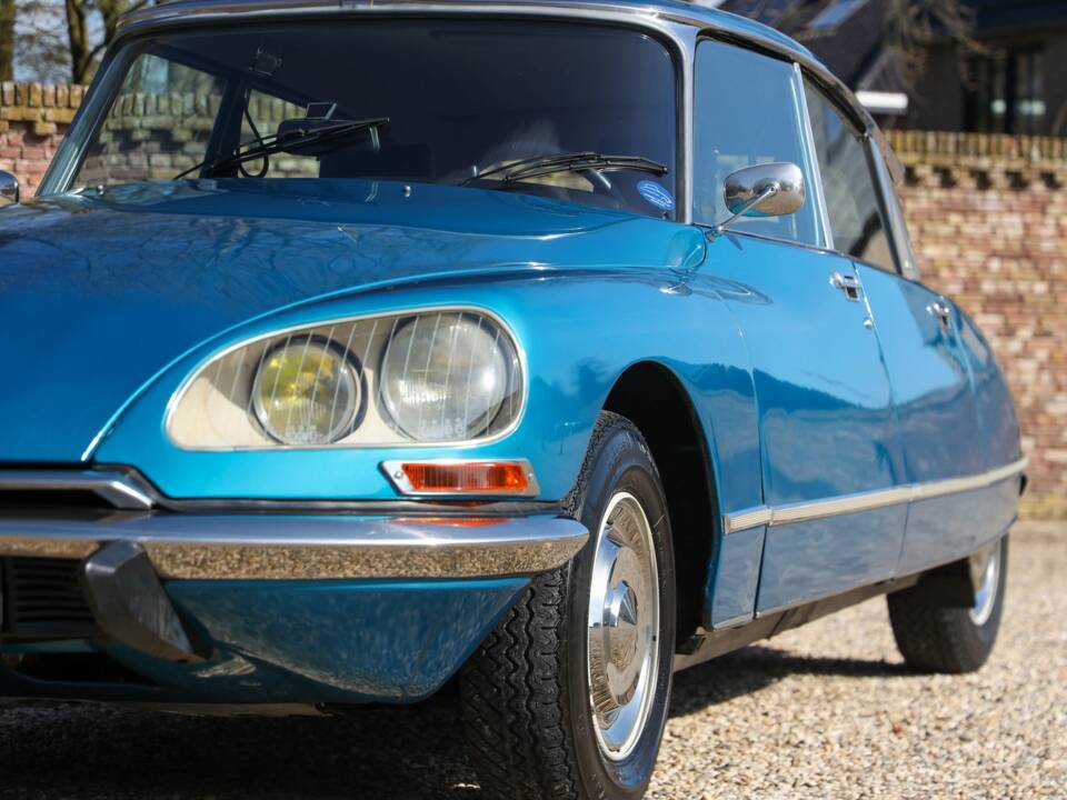 Immagine 22/50 di Citroën DS 23 Pallas IE (1973)