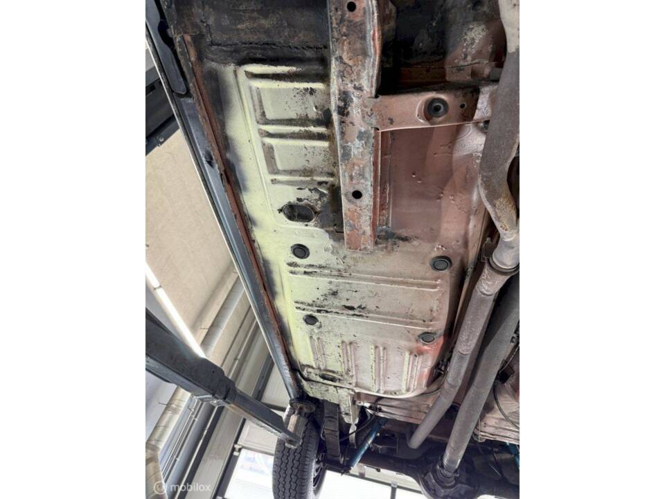 Bild 28/31 von Ford Mustang 390 GTA (1966)