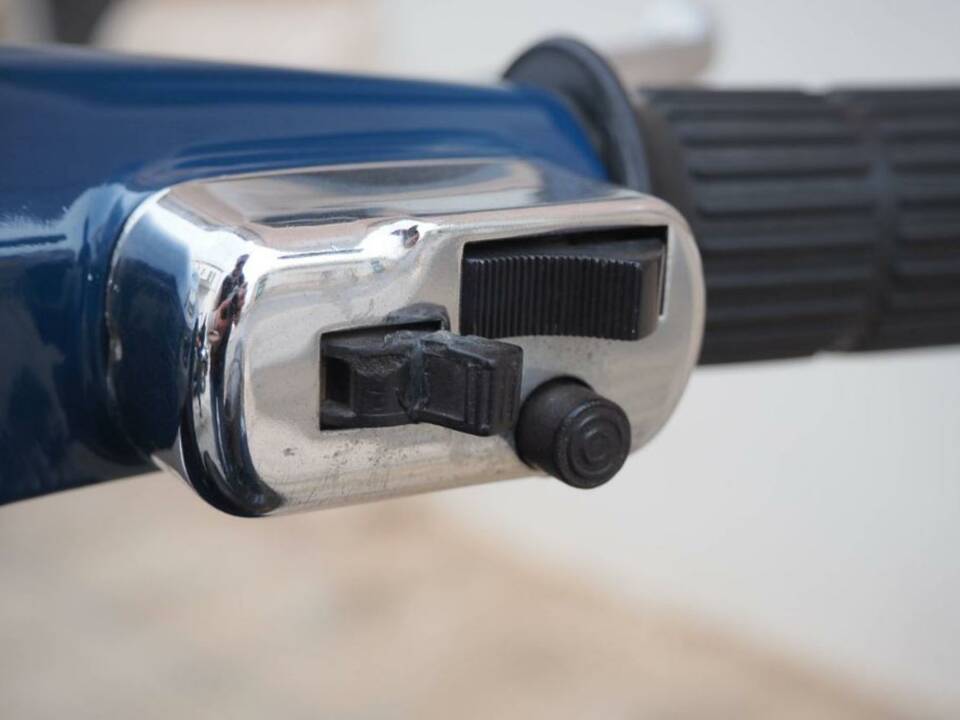 Immagine 26/36 di Piaggio Vespa 150 Sprint Veloce (1974)