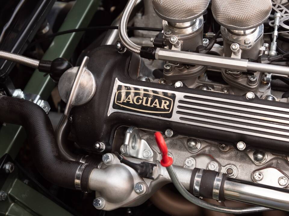 Bild 63/84 von Jaguar E-Type V12 (1973)