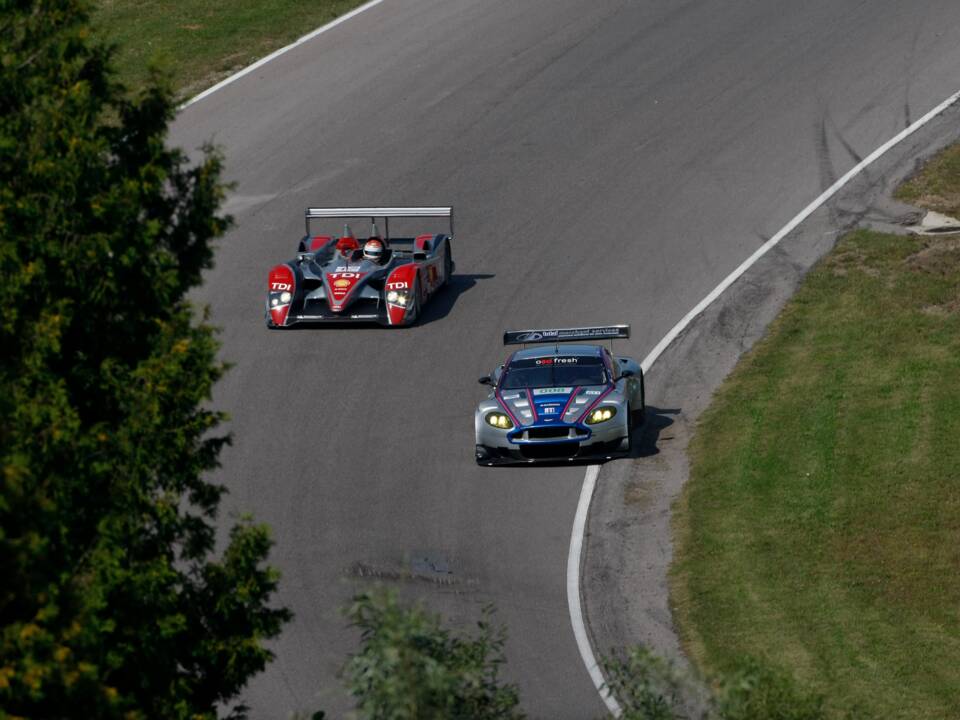 Image 19/25 de Aston Martin DBRS9 (2006)