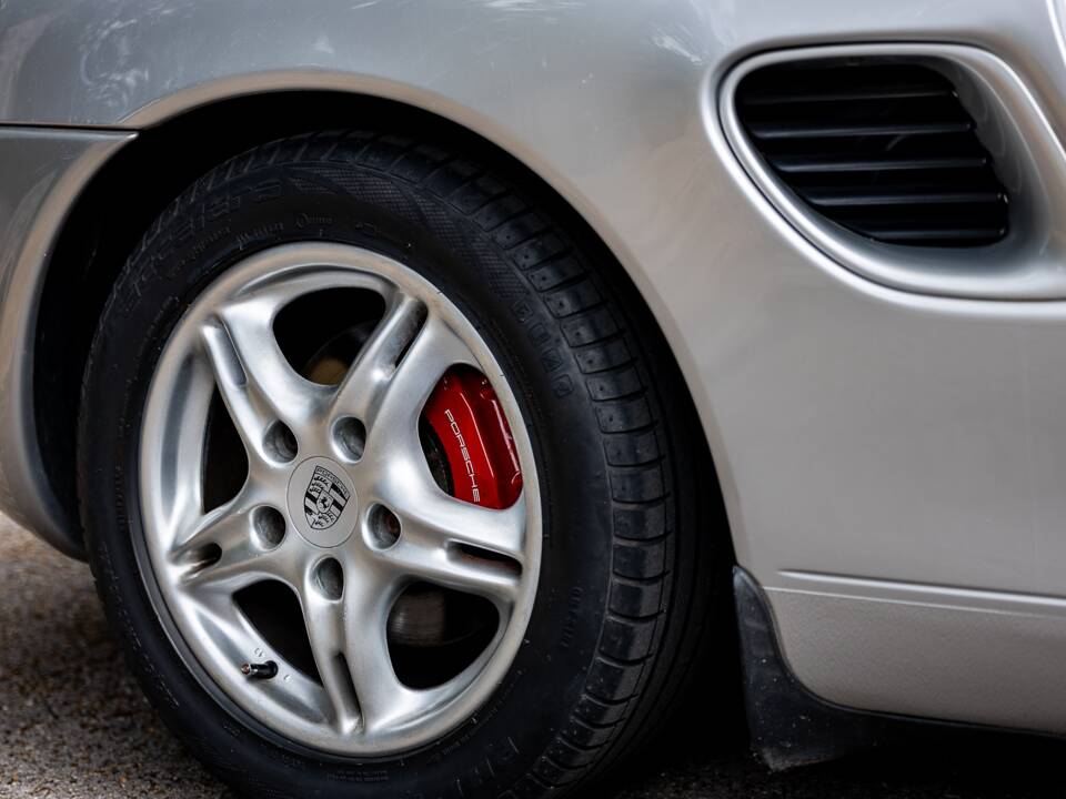Afbeelding 33/50 van Porsche Boxster (1998)