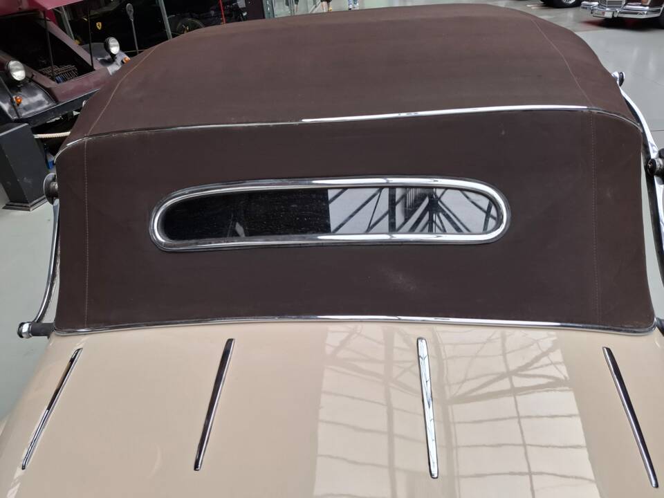 Bild 16/26 von Mercedes-Benz 220 Cabriolet A (1953)
