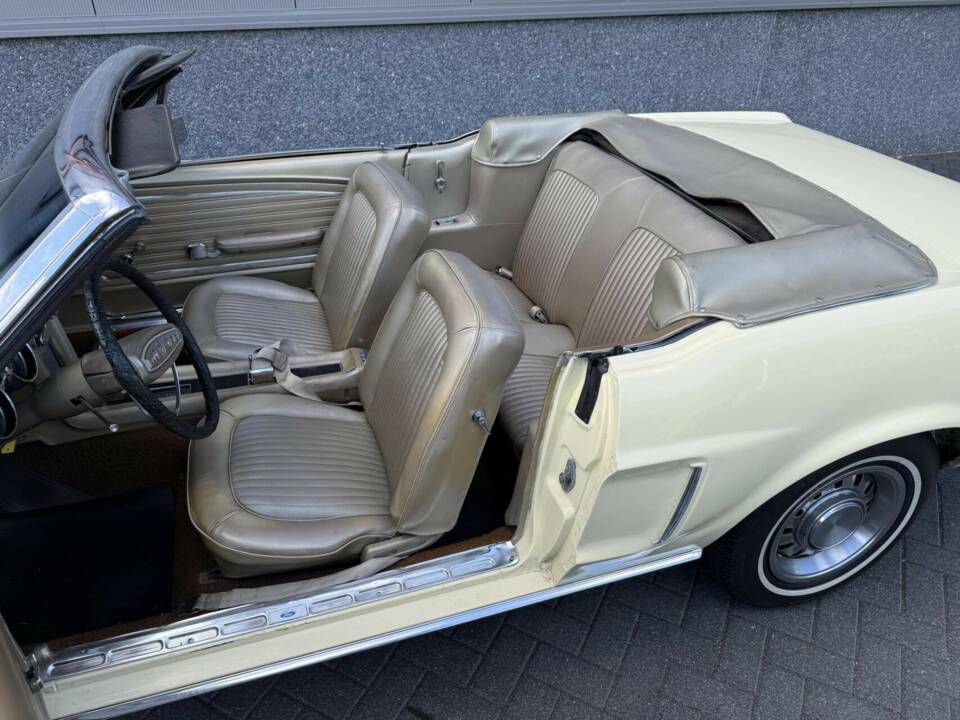 Image 37/50 de Ford Mustang 200 (1968)