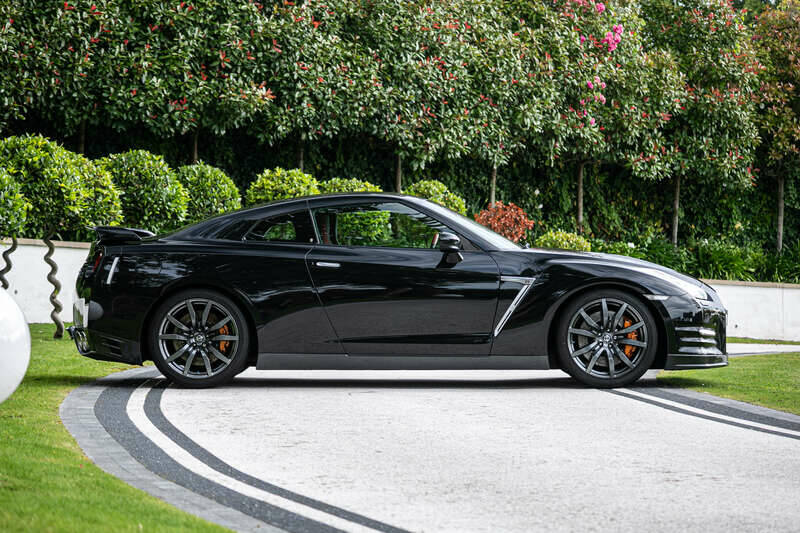 Bild 5/37 von Nissan GT-R Black Edition (2016)