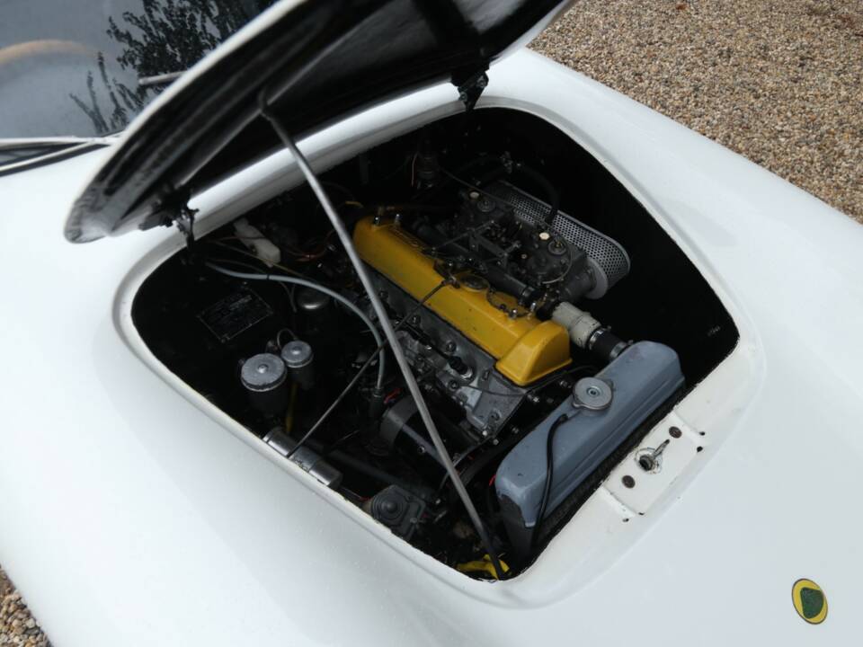 Bild 21/50 von Lotus Elite S2 (1961)