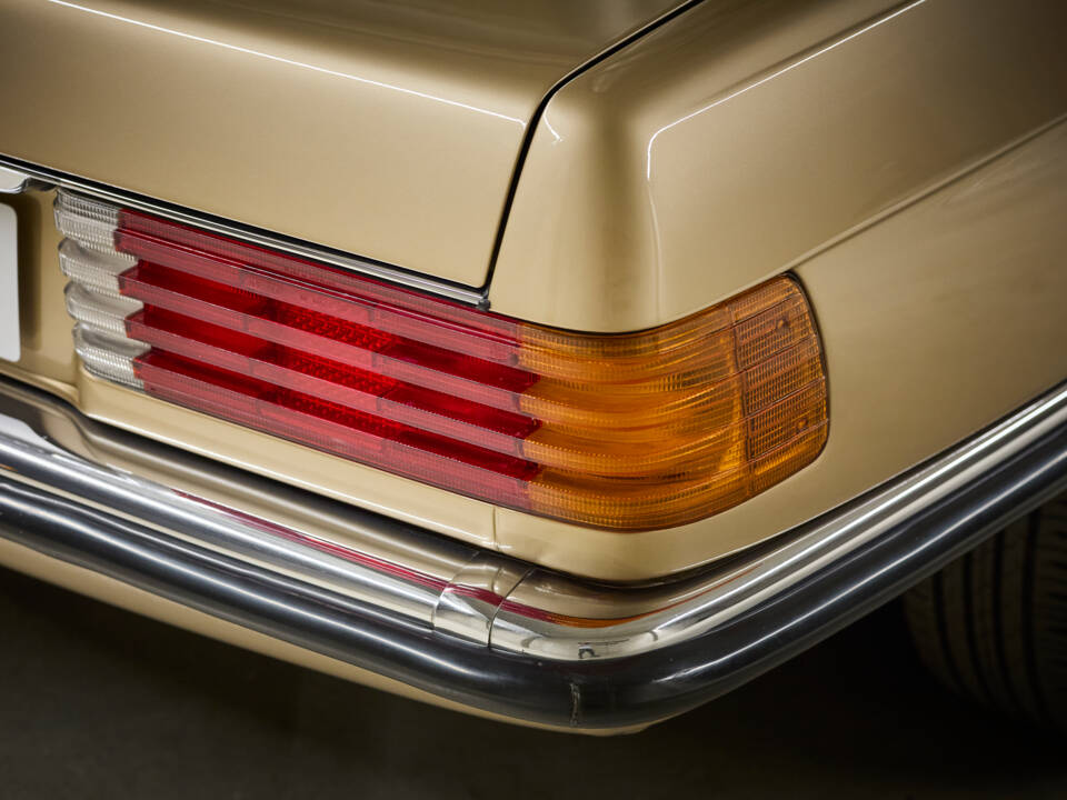 Image 48/99 of Mercedes-Benz 300 SL (1987)