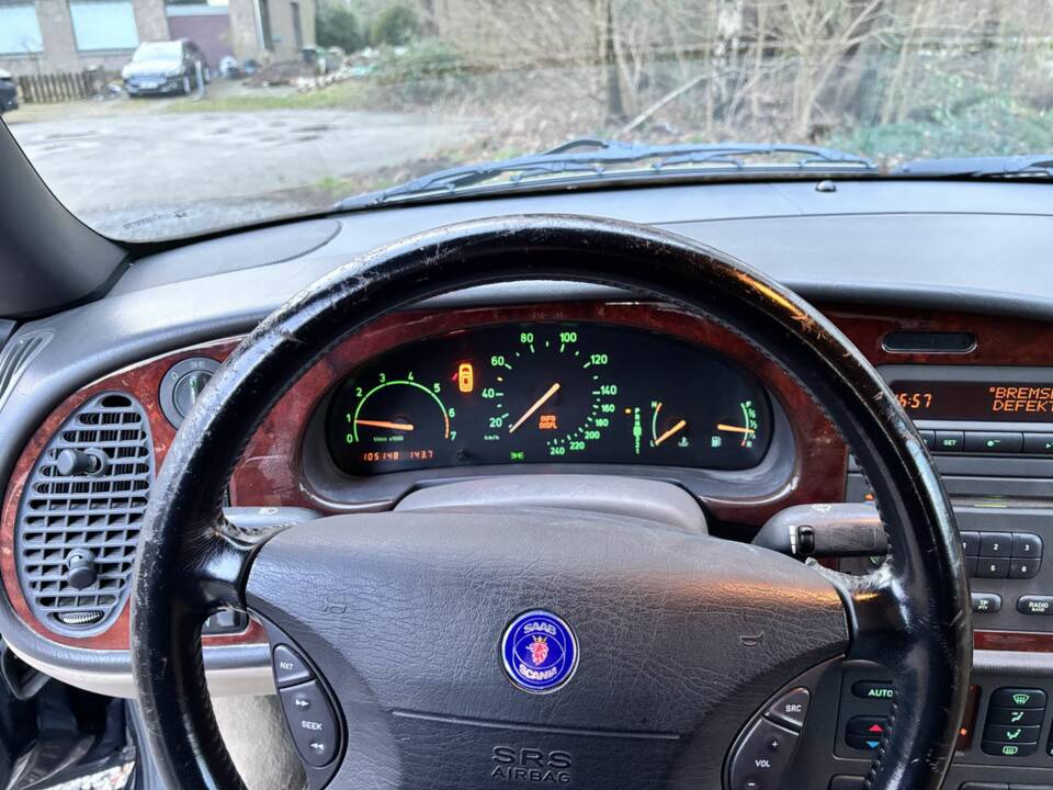 Imagen 6/8 de Saab 9-3 2.0i t (1998)