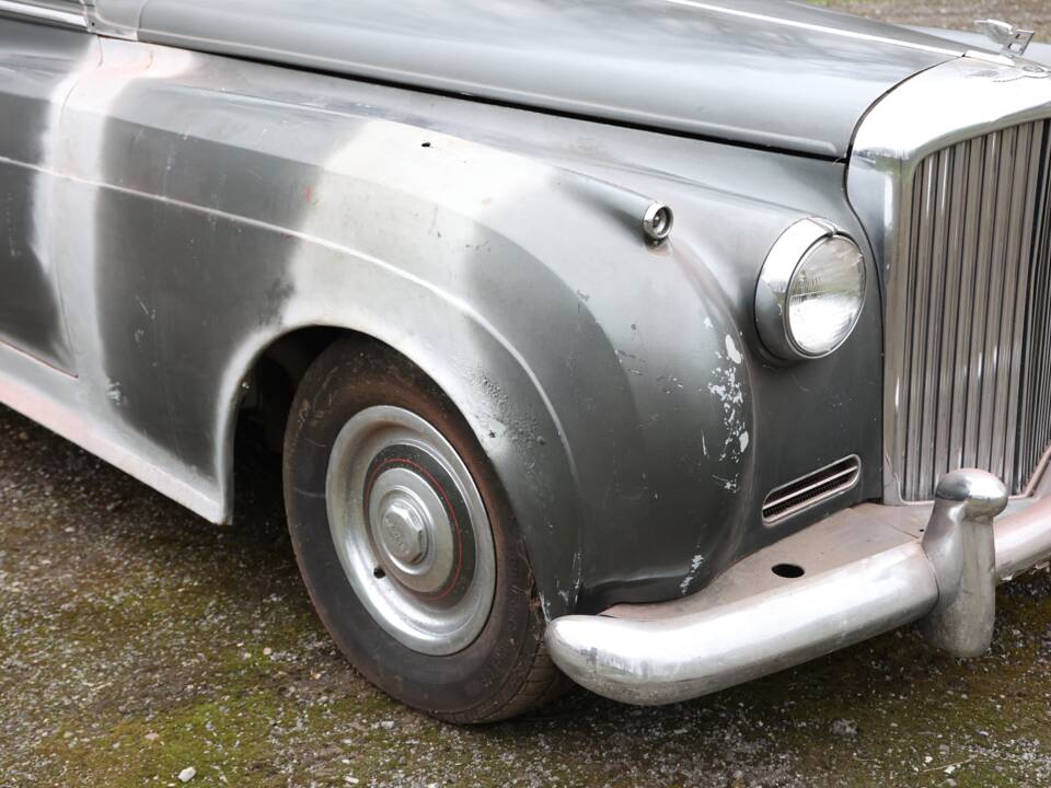 Image 20/50 of Bentley S 1 (1956)