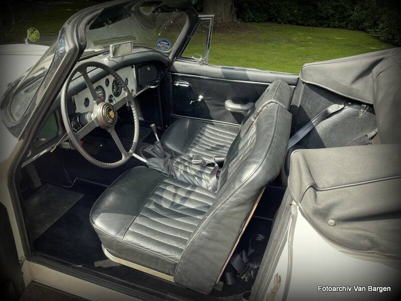 Imagen 8/13 de Jaguar XK 150 3.8 SE DHC (1960)