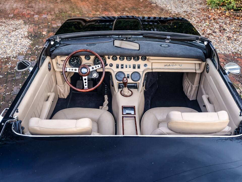 Image 14/25 of Maserati Ghibli Spyder (1970)