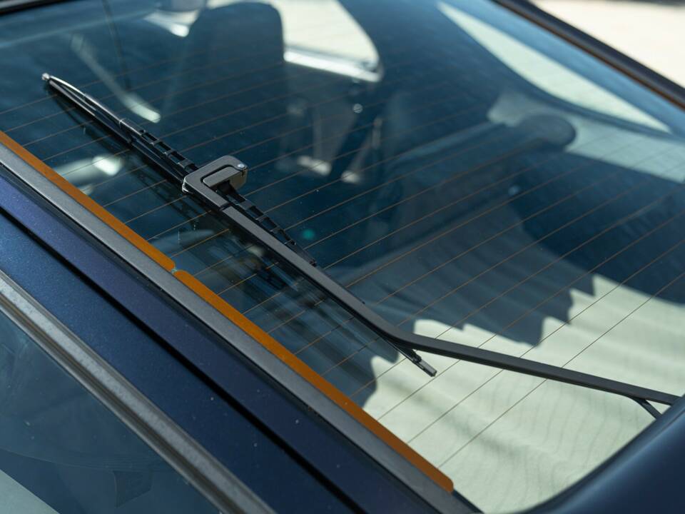 Afbeelding 30/50 van Porsche 928 GTS (1992)