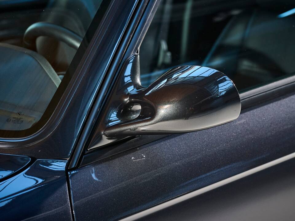 Bild 25/36 von BMW M3 (1989)