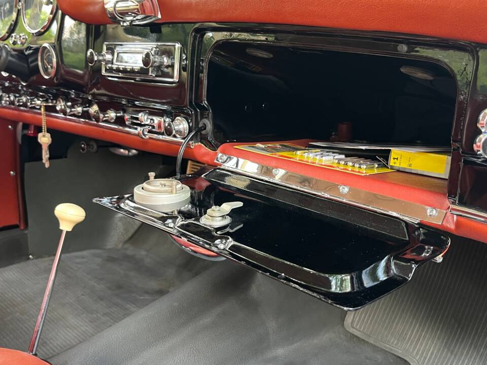 Immagine 14/29 di Mercedes-Benz 190 SL (1959)
