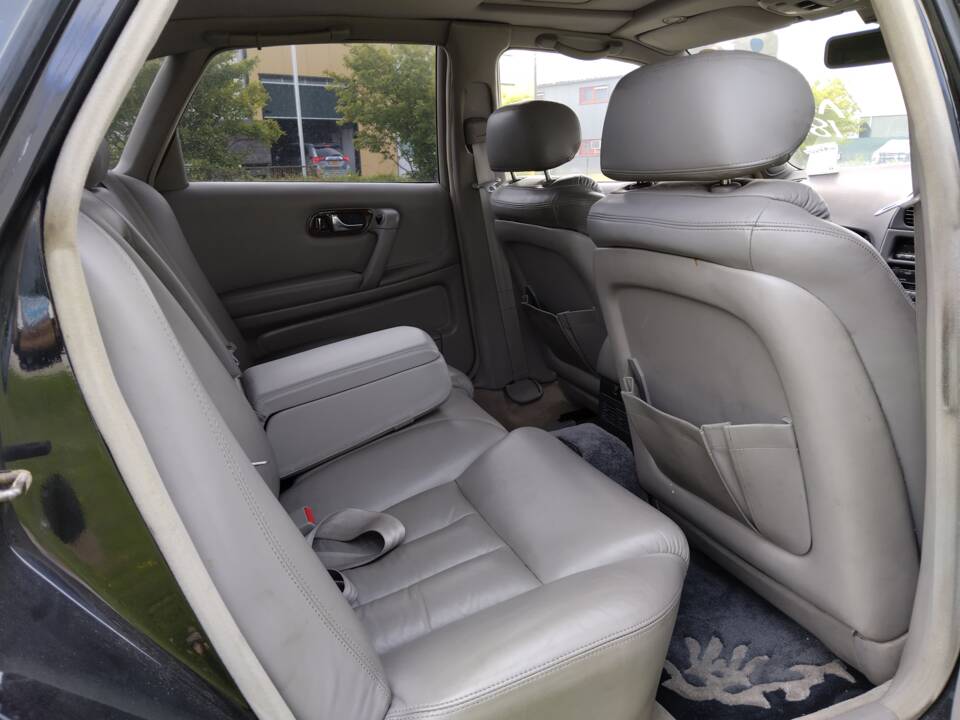Immagine 9/76 di Infiniti Q45 (1994)