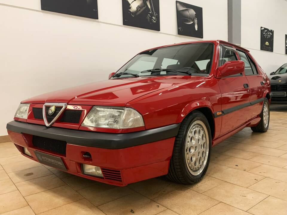 Immagine 2/4 di Alfa Romeo 33 1.7 16v QV (1991)