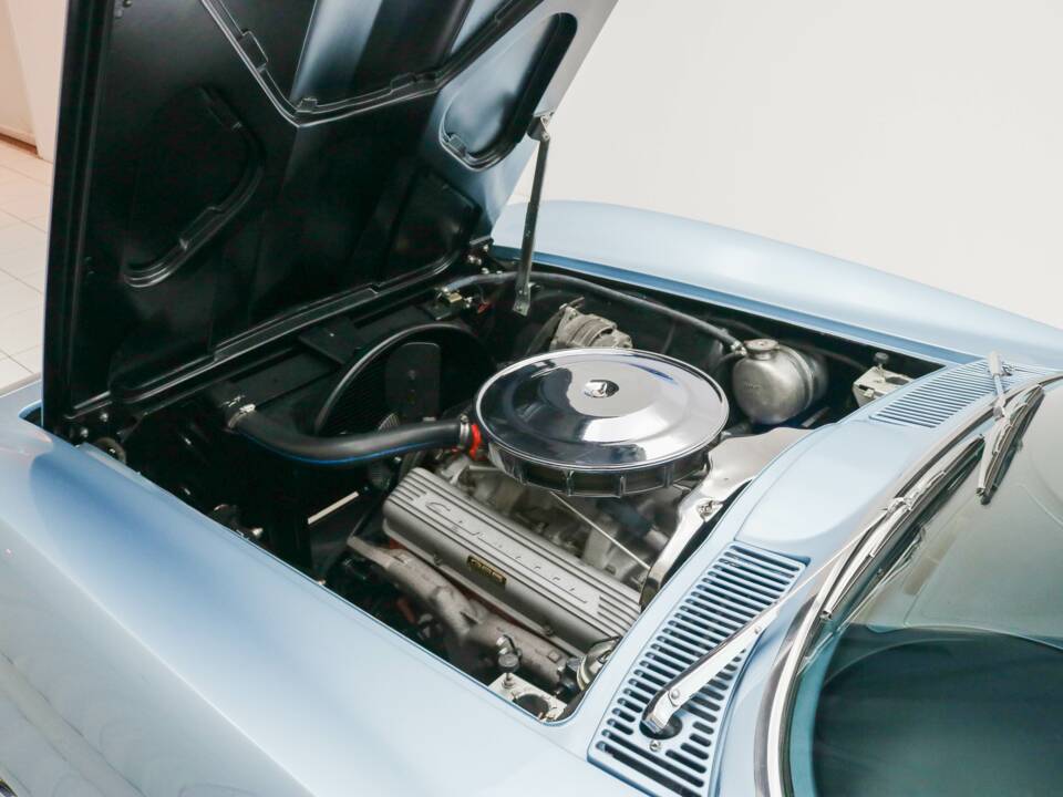 Afbeelding 10/15 van Chevrolet Corvette Sting Ray Convertible (1964)