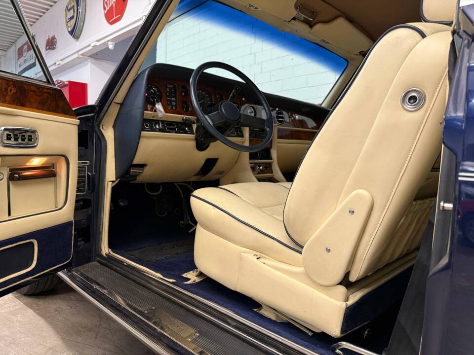 Bild 8/24 von Rolls-Royce Corniche I (1986)