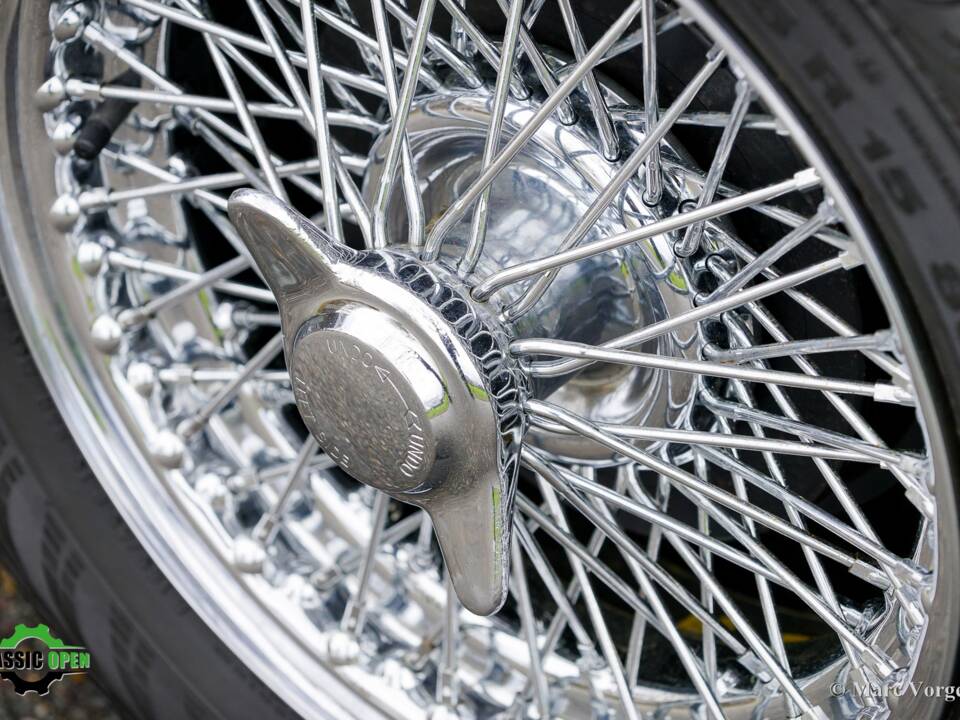 Image 29/34 of Morgan Plus 4 High Cowl (1956)