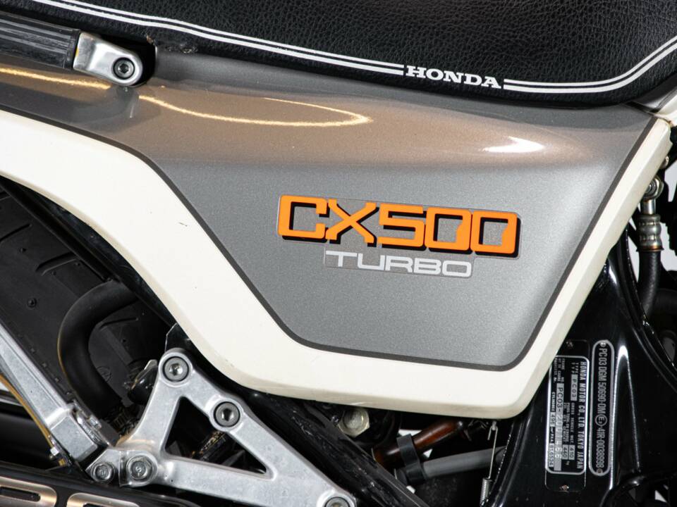 Image 30/50 of Honda CX 500 Turbo (1982)