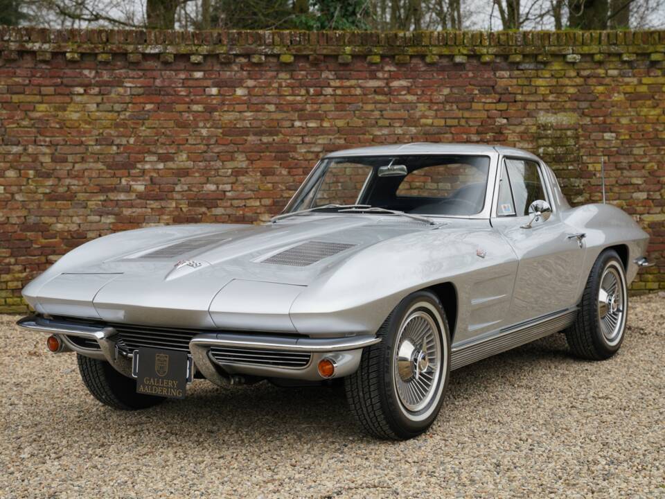 Image 27/50 of Chevrolet Corvette Sting Ray (1963)