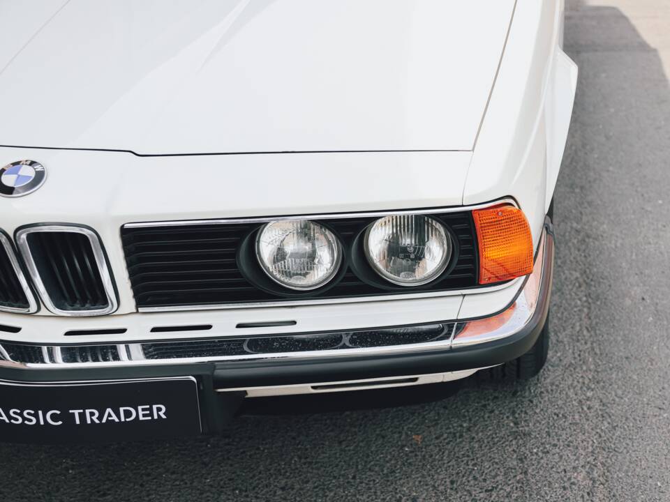 Bild 4/40 von BMW 633 CSi (1984)