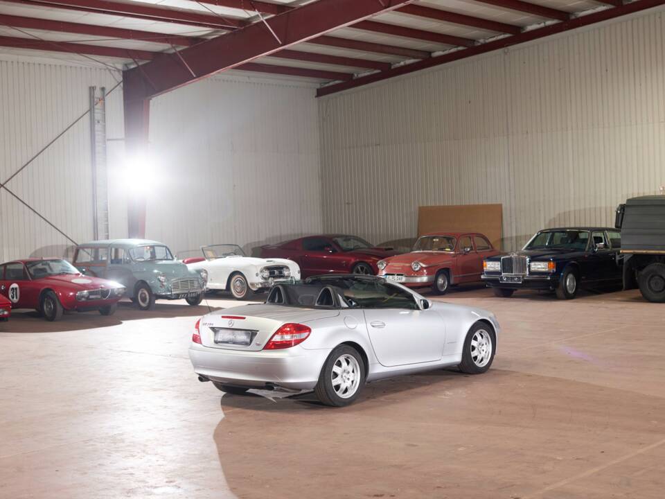 Image 5/32 of Mercedes-Benz SLK 200 Kompressor (2004)
