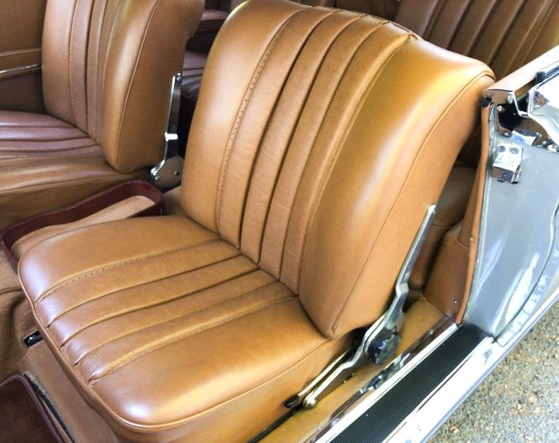 Bild 16/50 von Mercedes-Benz 220 SE b (1963)