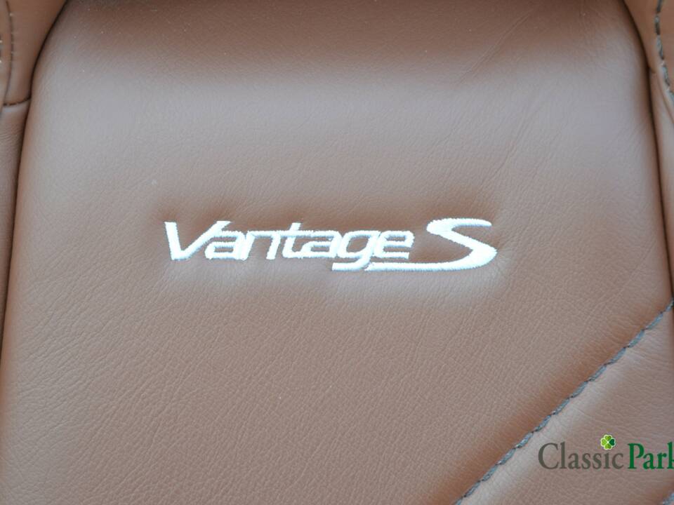 Bild 11/50 von Aston Martin V8 Vantage S (2013)
