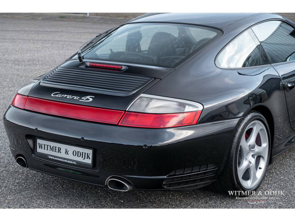 Afbeelding 13/29 van Porsche 911 Carrera 4S (2002)
