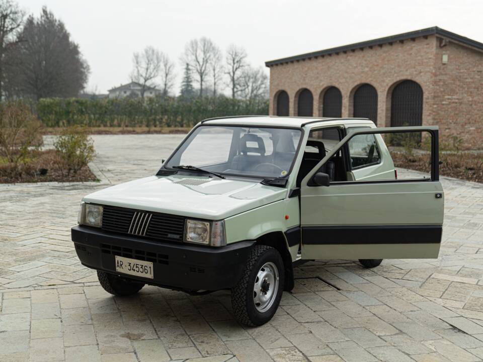 Image 2/60 of FIAT Panda 4x4 1,0 (1987)