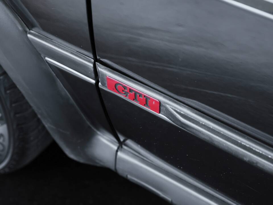 Image 34/39 of Volkswagen Golf Mk II GTi 16V 1.8 (1991)