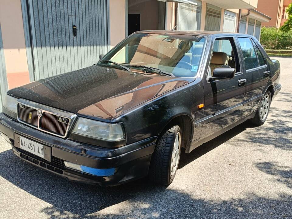Bild 1/8 von Lancia Thema I.E. Turbo 16V (1994)