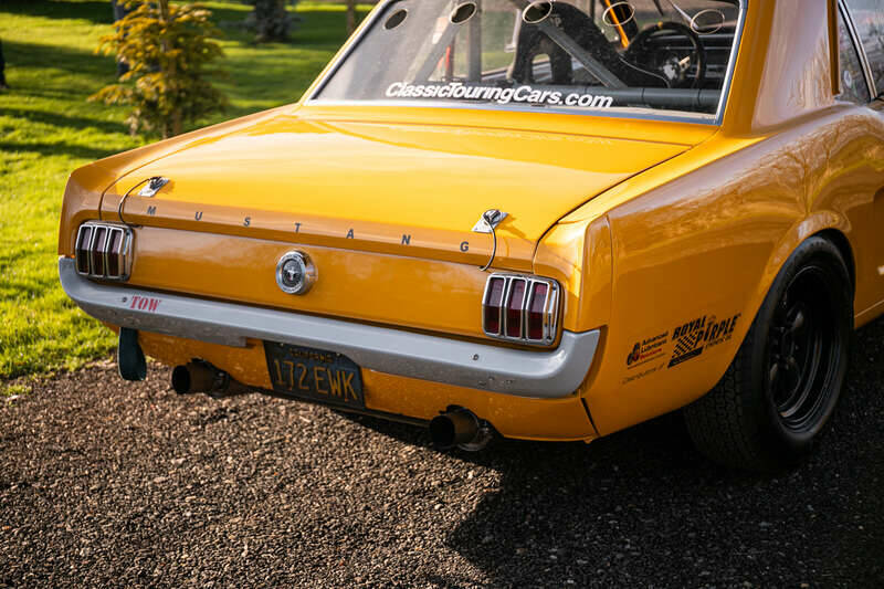 Image 9/50 of Ford Mustang Notchback (1965)