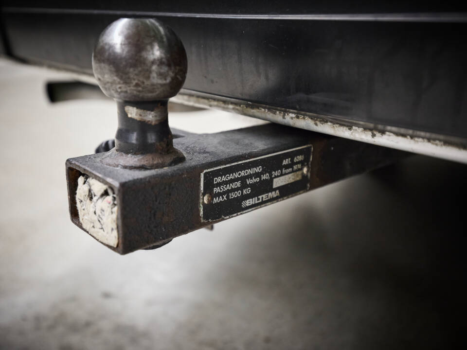 Bild 26/98 von Volvo 244 DL (1975)
