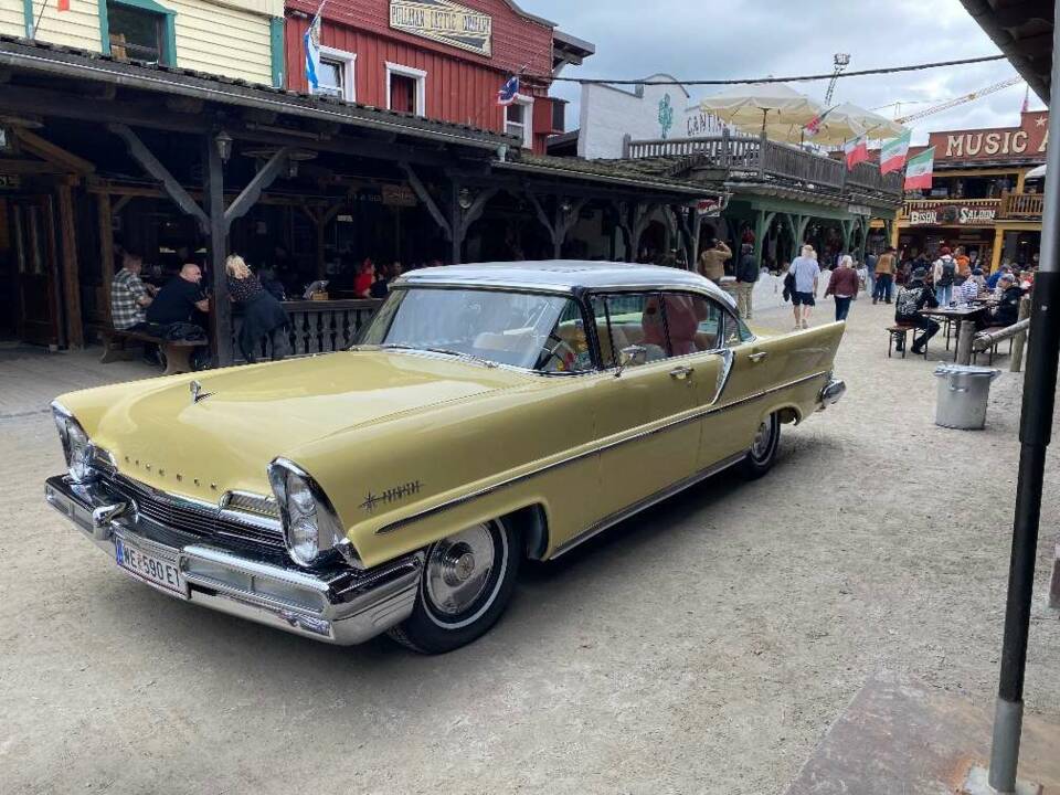 Bild 1/15 von Lincoln Premiere Sedan (1957)