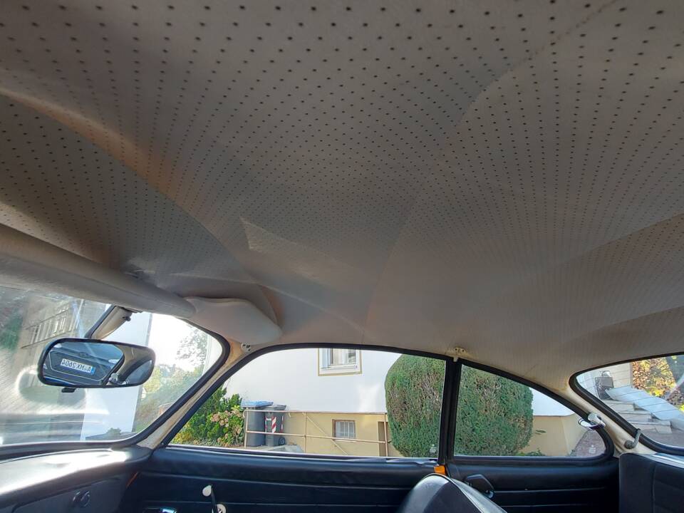 Bild 7/18 von Volkswagen Karmann Ghia 1600 (1971)