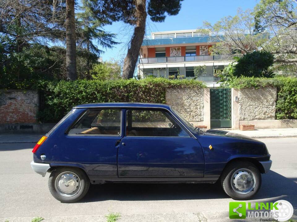 Imagen 8/10 de Renault R 5 L (1975)